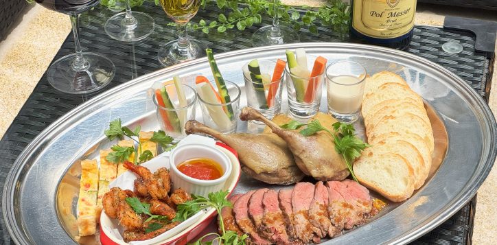 terrasse-niku-plate-2